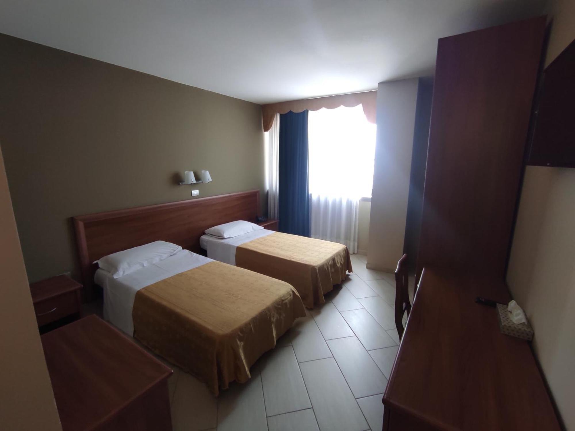 Standard Hotel Udine Pradamano Екстериор снимка