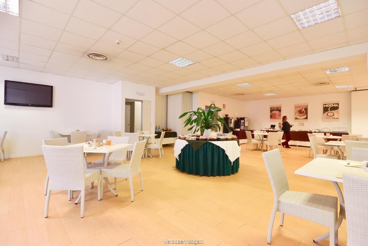 Standard Hotel Udine Pradamano Екстериор снимка