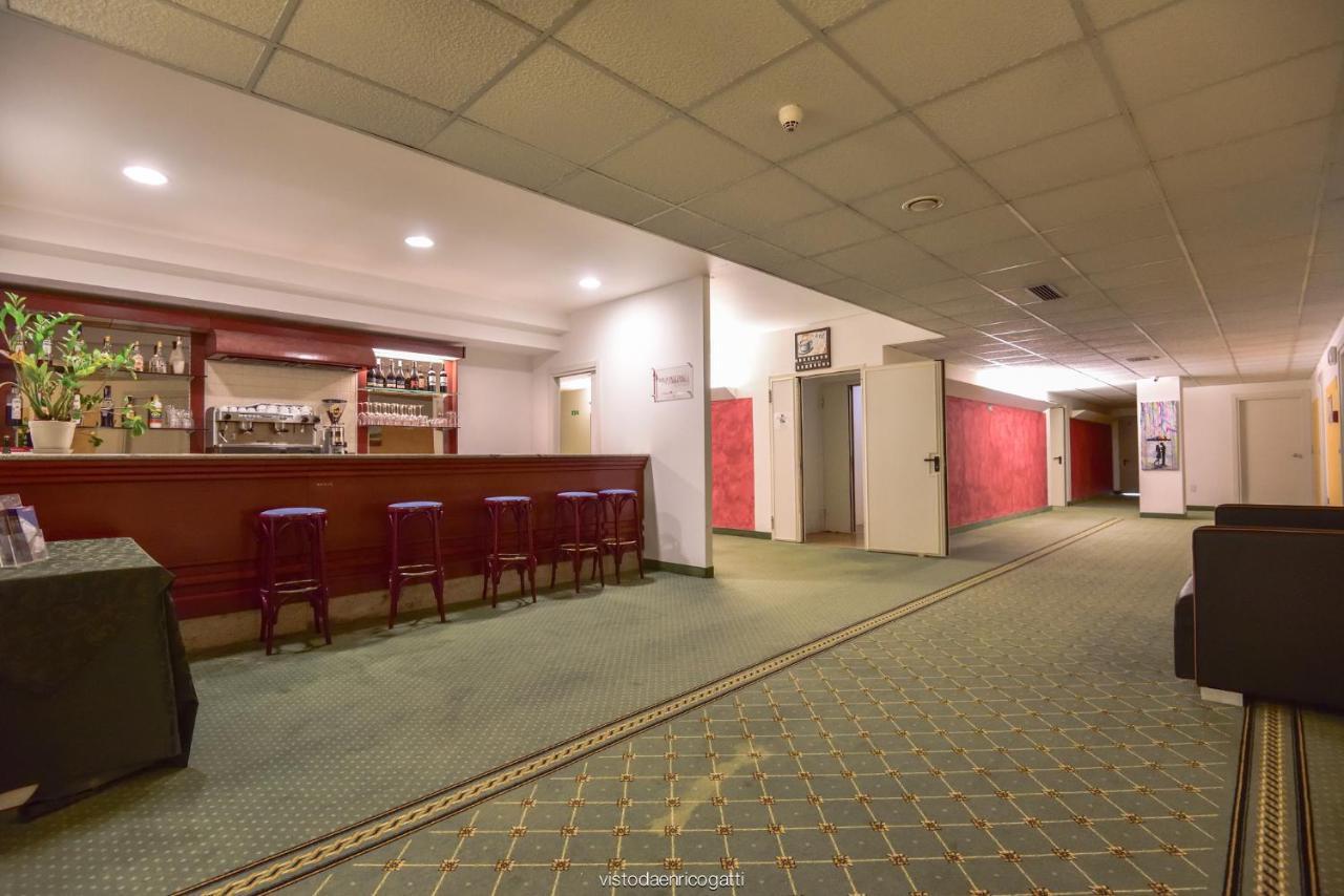 Standard Hotel Udine Pradamano Екстериор снимка