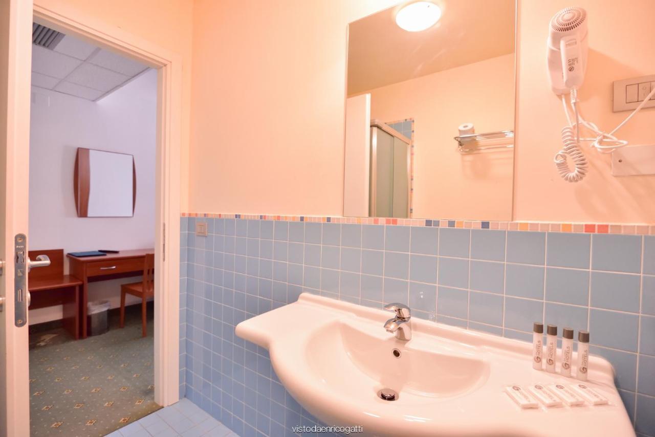 Standard Hotel Udine Pradamano Екстериор снимка