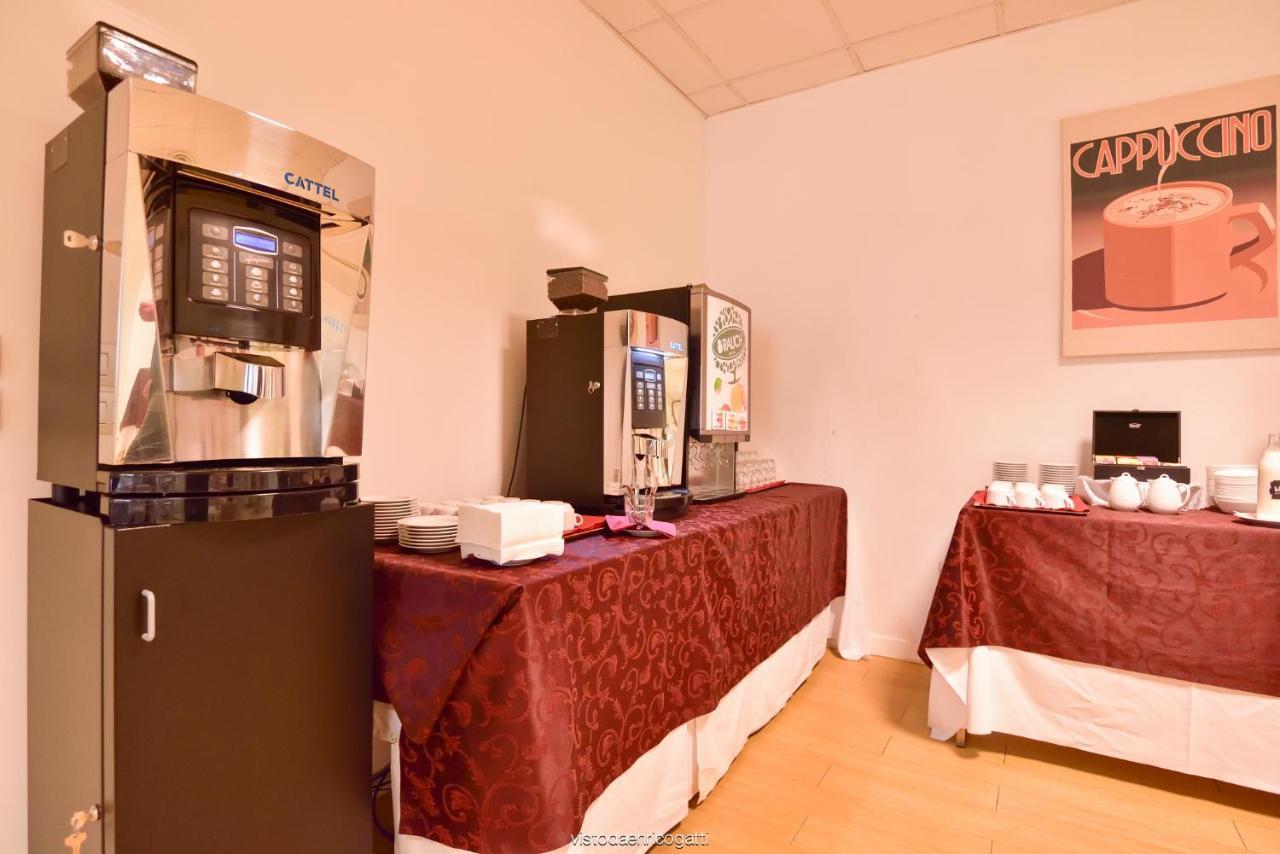 Standard Hotel Udine Pradamano Екстериор снимка